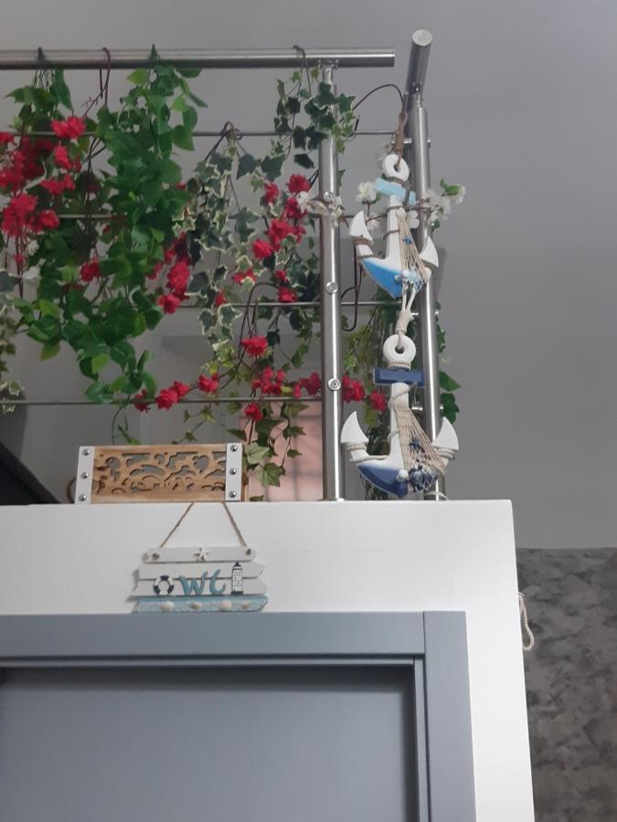 Casa Mia Holiday House نابولي المظهر الخارجي الصورة